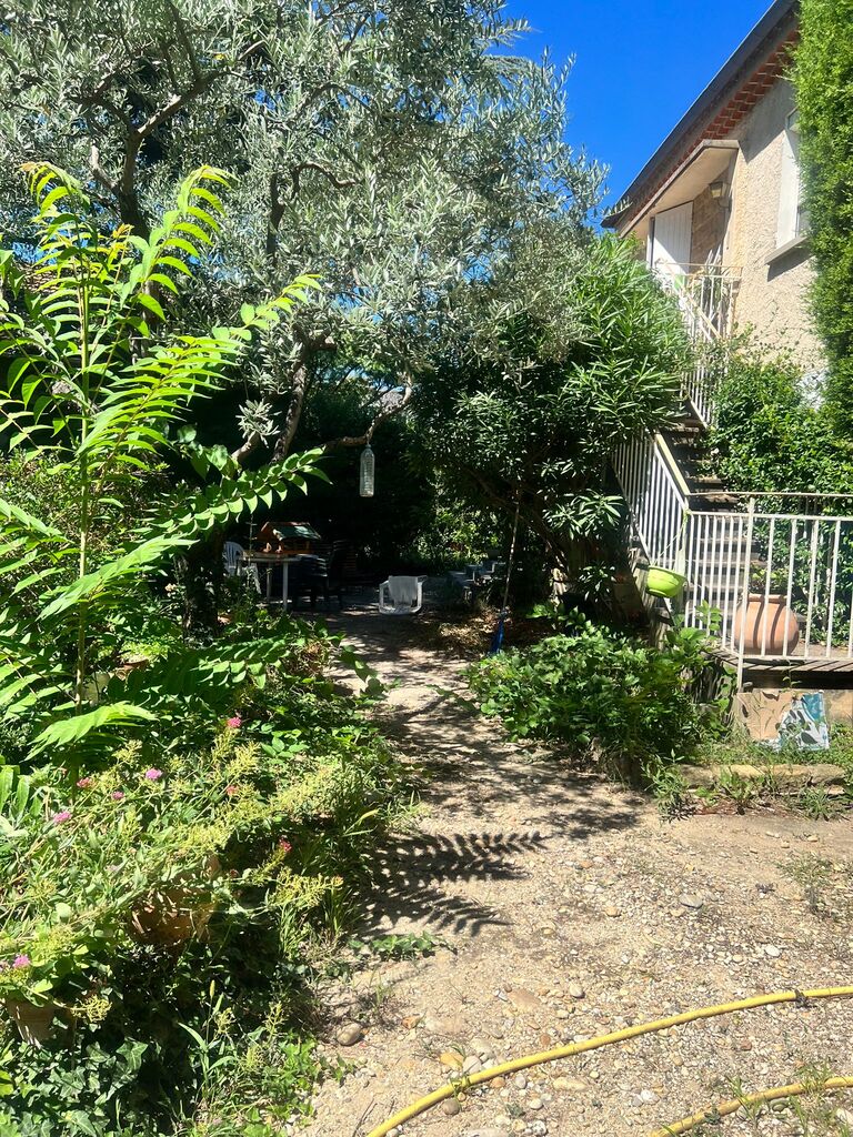 Aménagement extérieur à Saint-Rémy-de-Provence